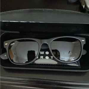 Women’s sunglasses